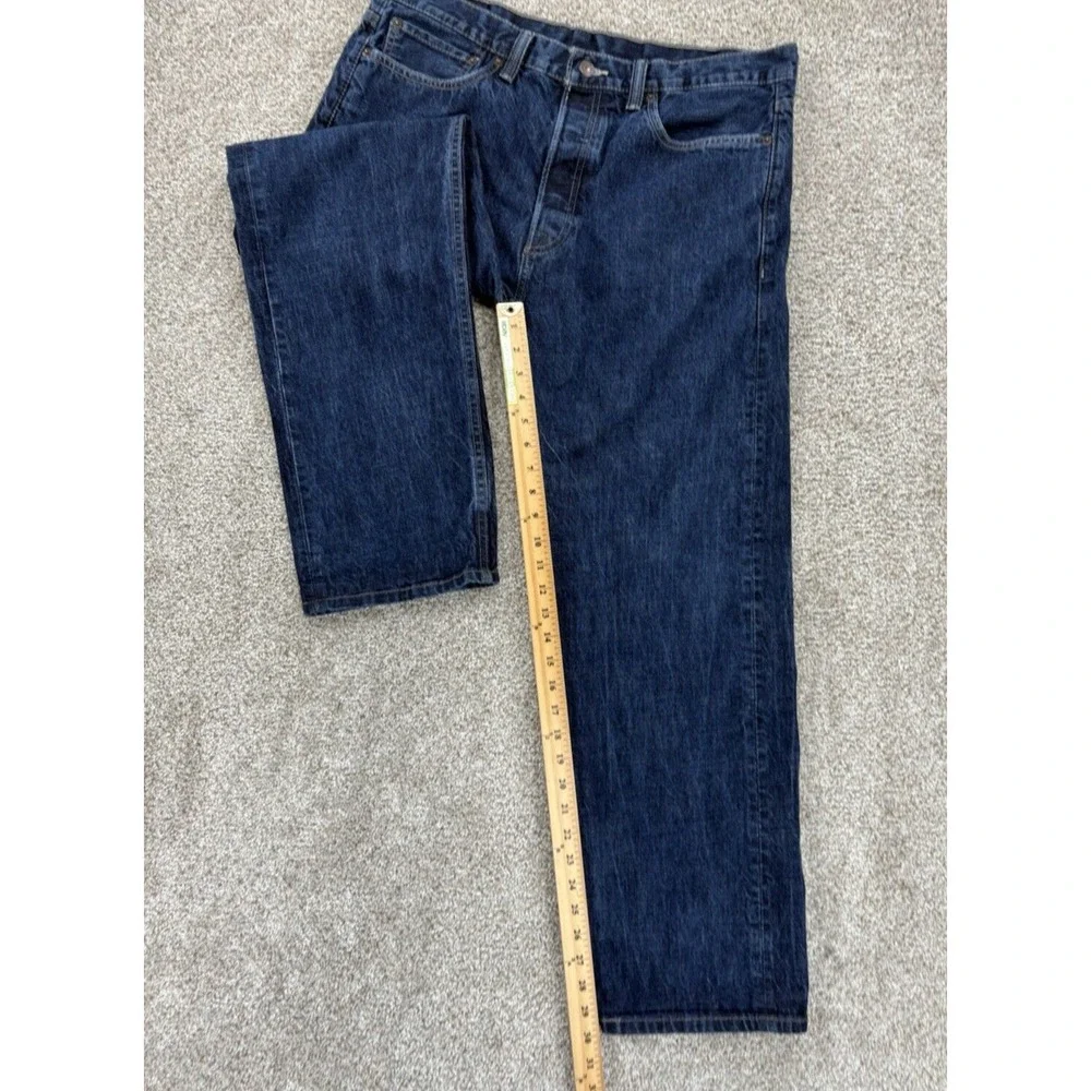 Levis 562 Jeans Mens 36x32 Blue Loose Taper Button Fly Cotton (Actual Fit 37x30)